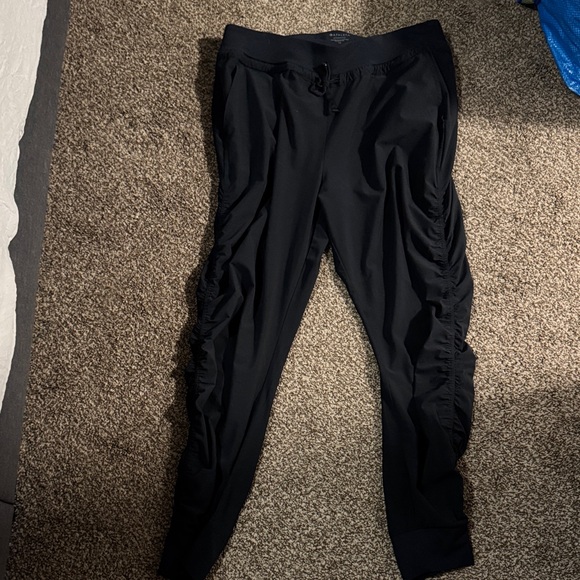 Athleta Black Athletic Pants - Picture 4 of 4